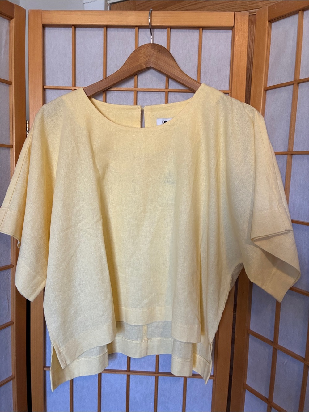 DKNY Light Yellow Boxy Linen Blend Popover Blouse